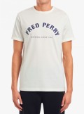 Fred Perry ARCH BRANDED T-SHIRT - M1654 129 - Tadolini Abbigliamento