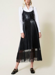 PLEATED LONG DRESS WITH LACE