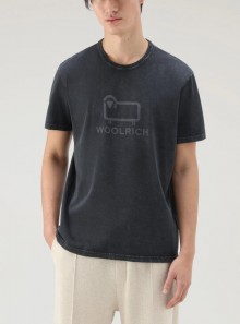 Woolrich T-SHIRT IN GARMENT-DYED PURE COTTON WITH SHEEP LOGO - CFWOTE0096MRUT3369 100 - Tadolini Abbigliamento