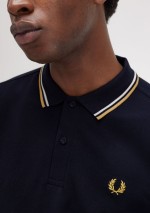 Fred Perry - Polo in piqué con doppia riga - M3636 W53 - Tadolini Abbigliamento