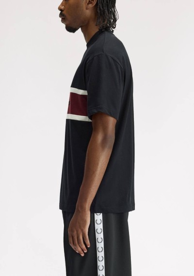 Fred Perry - T-shirt con inserto ricamato - M2405 102 - Tadolini Abbigliamento